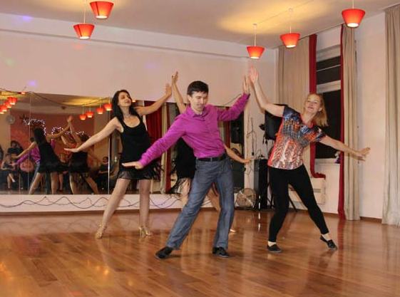 танцы на Алексеевской